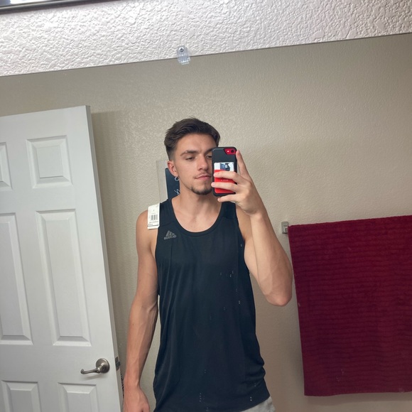 NWT Adidas Mens Black Supernova Running Tank Top - Picture 4 of 5